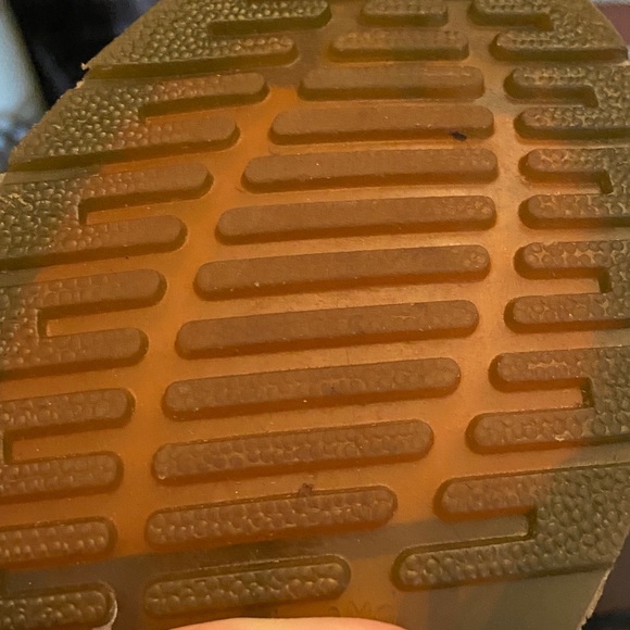 Doc Martens Classic Mary Jane - Picture 5 of 8